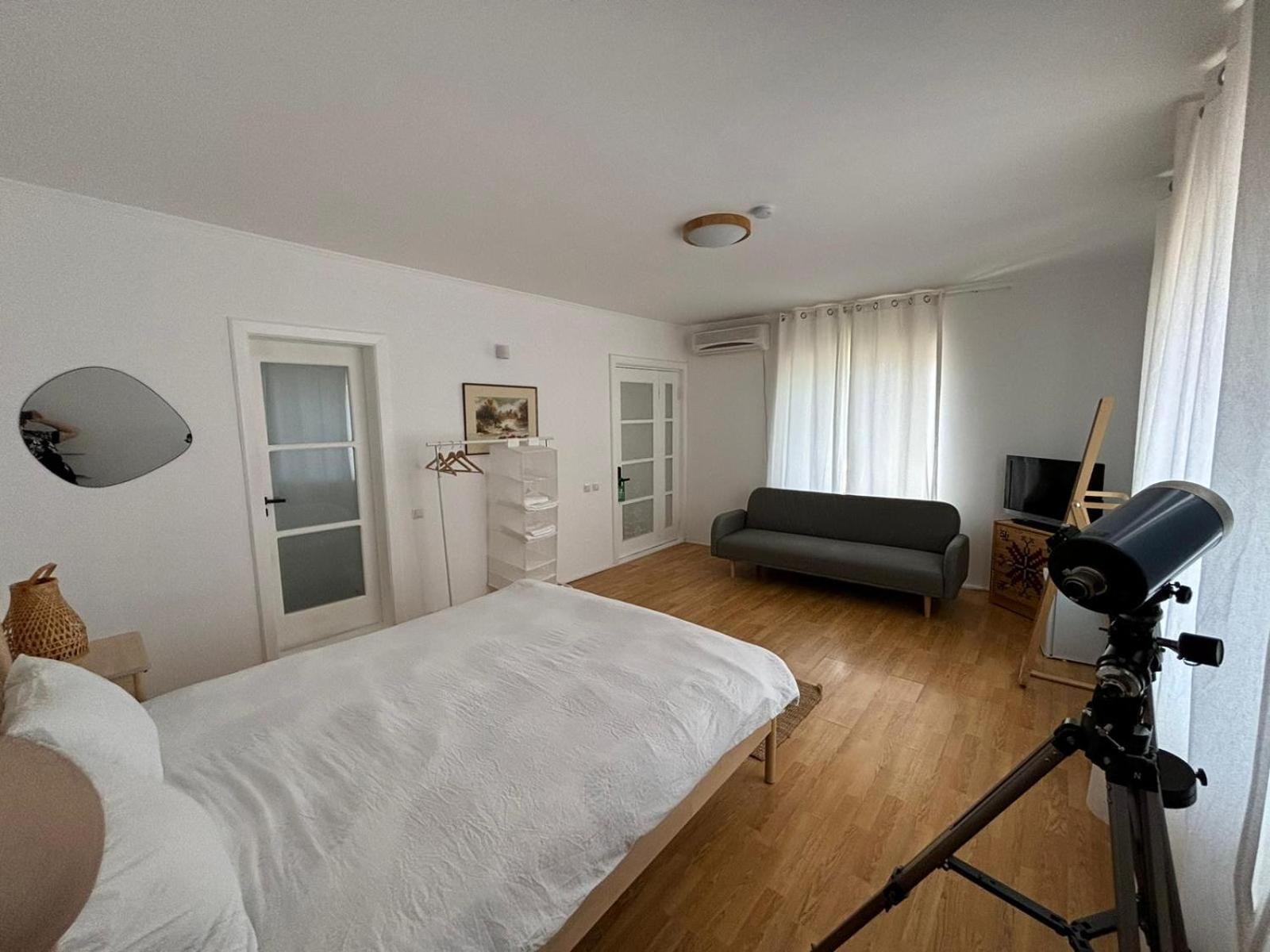 Biolocalia House Dobrogea Balotesti Exterior foto